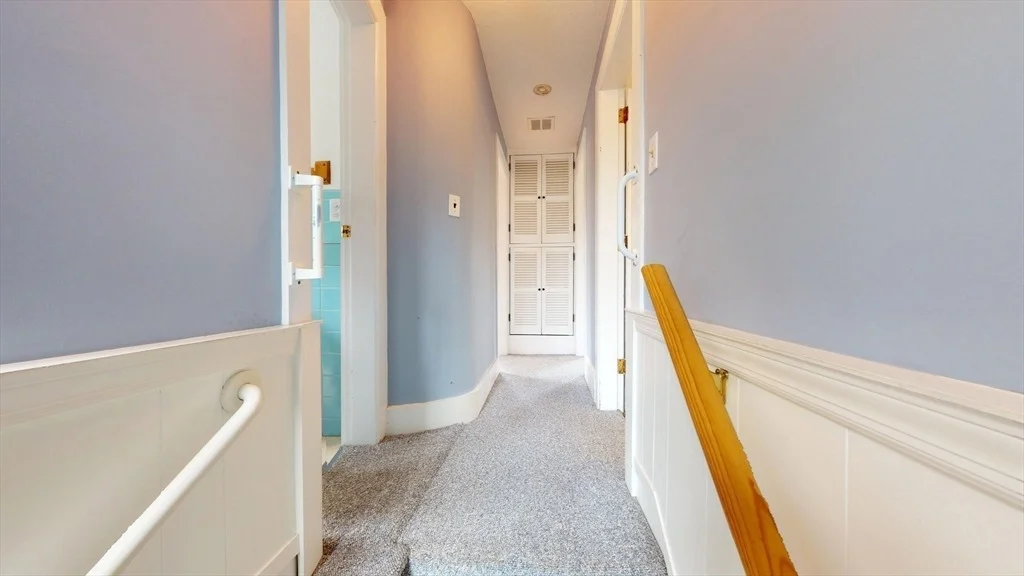 Photo of 233 Florence Ave