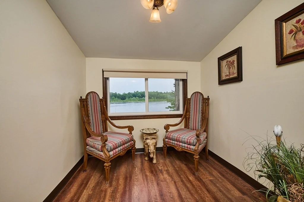 Photo of 238 Dox Rd