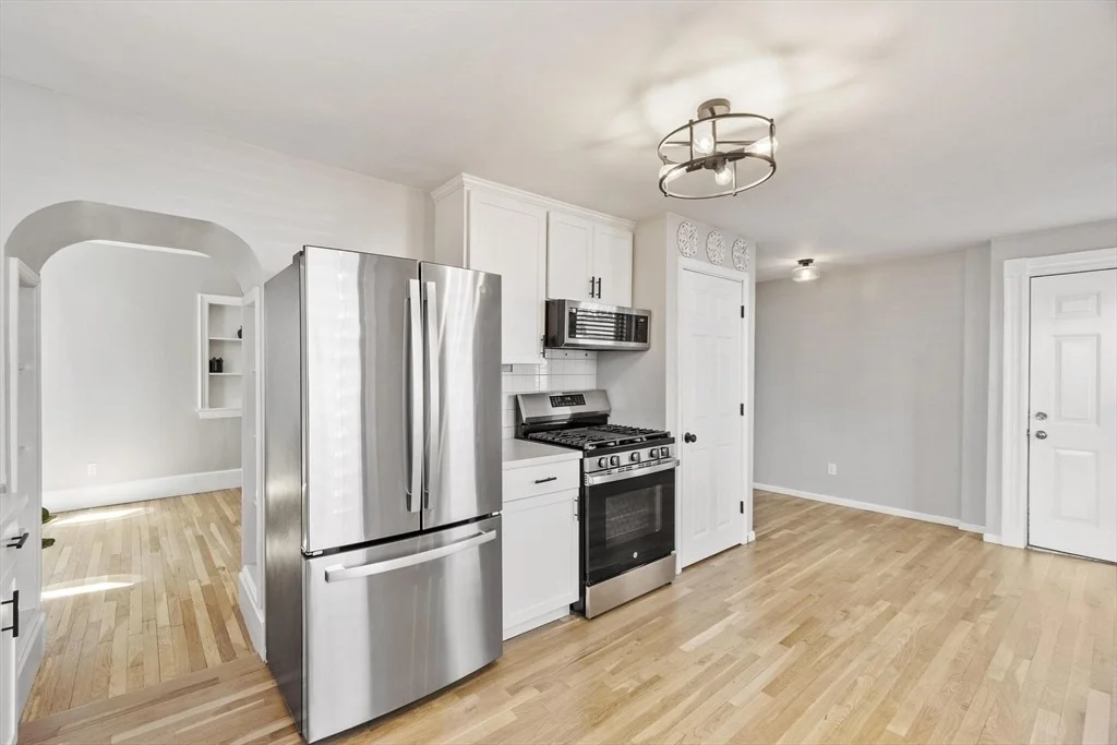 Photo of Unit 1 at 155 Maple St