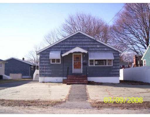 Photo of 103 Everett St