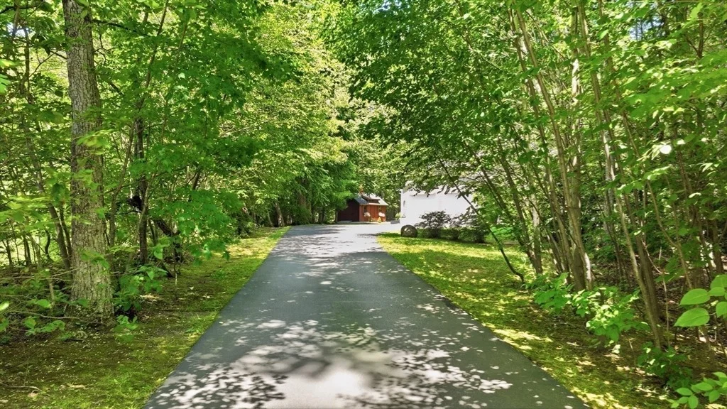 Photo of 106 Valley Rd