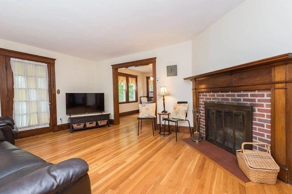 Photo of 119 Pond St