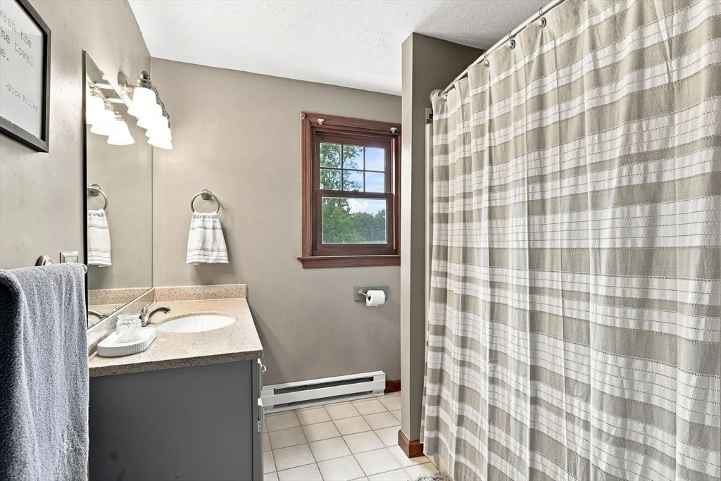 Photo of 367 Steiger Dr