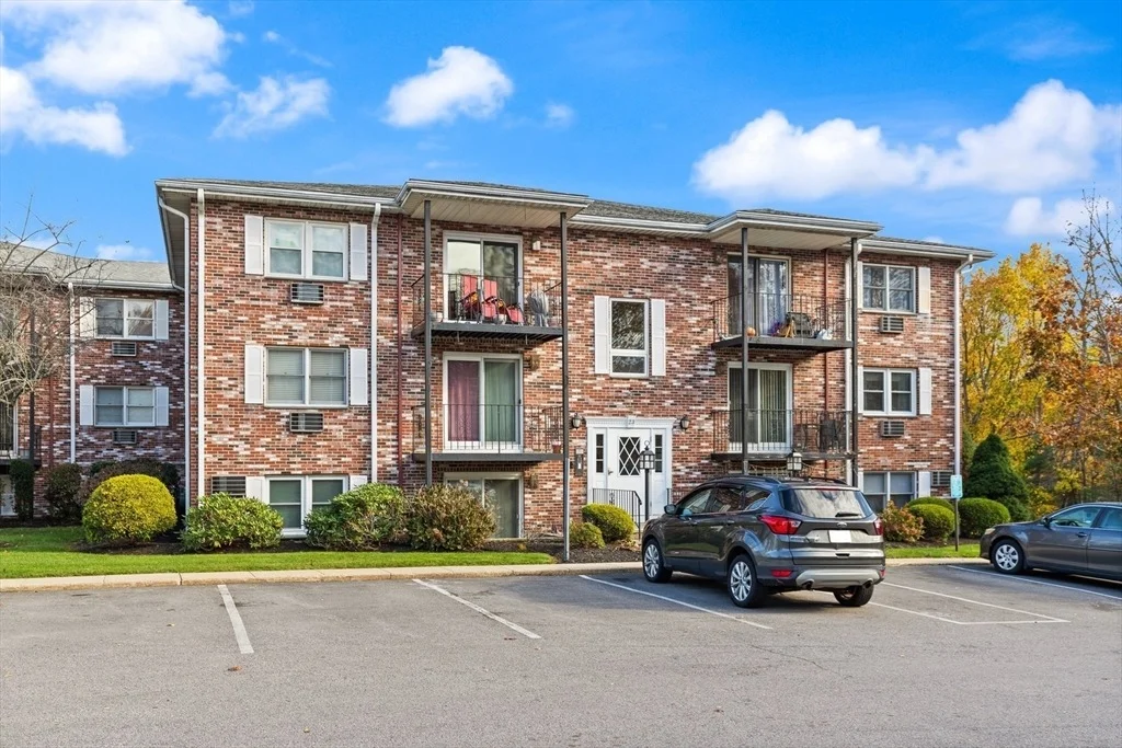 Photo of Unit A at 23 Pine St