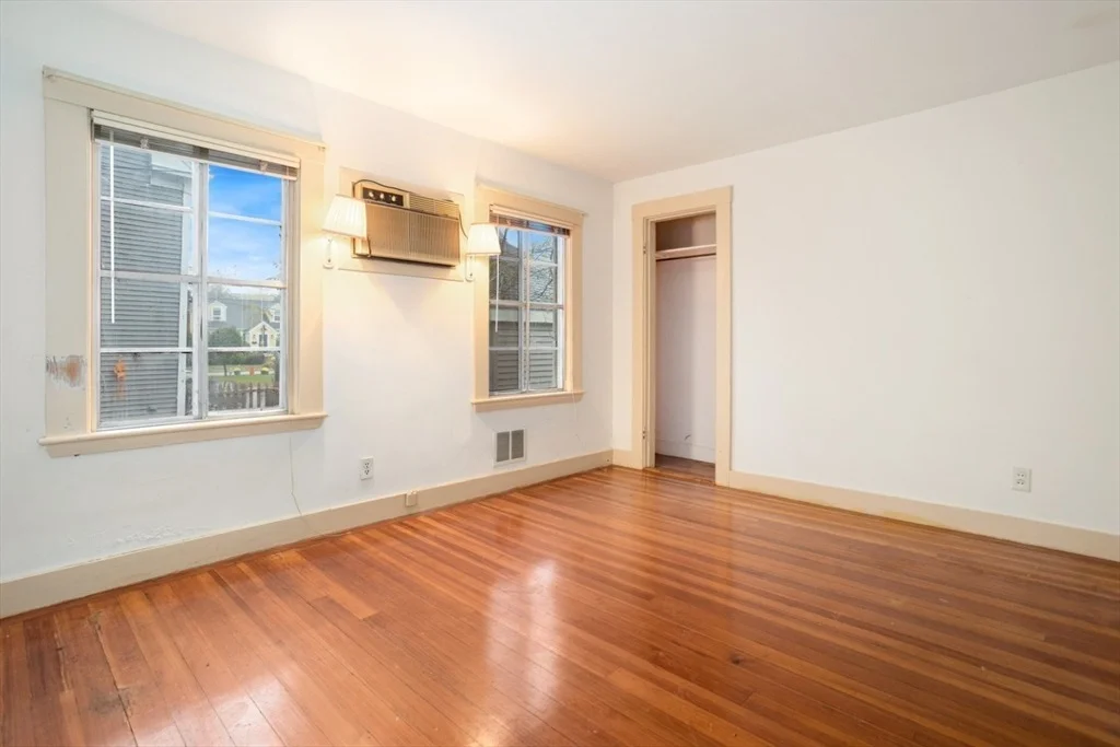 Photo of 35 Summer Street