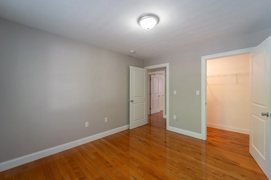 Photo of 31 Scenic Dr