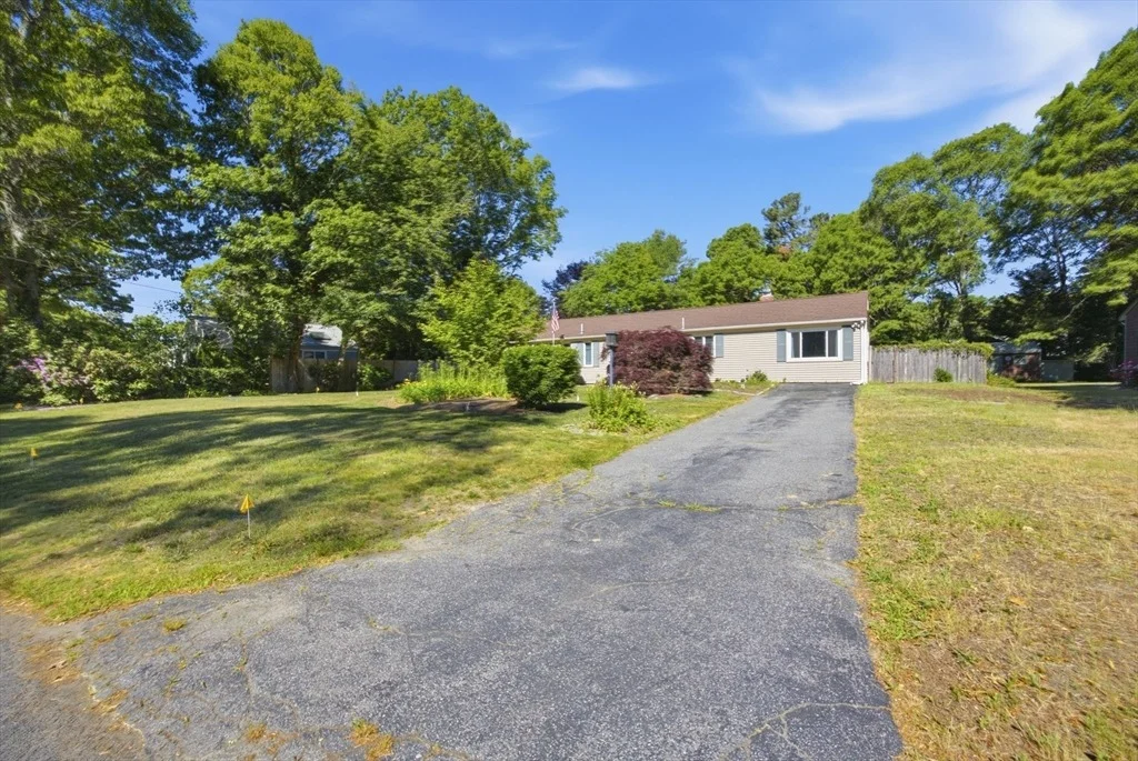 Photo of 179 Sheaffer Rd