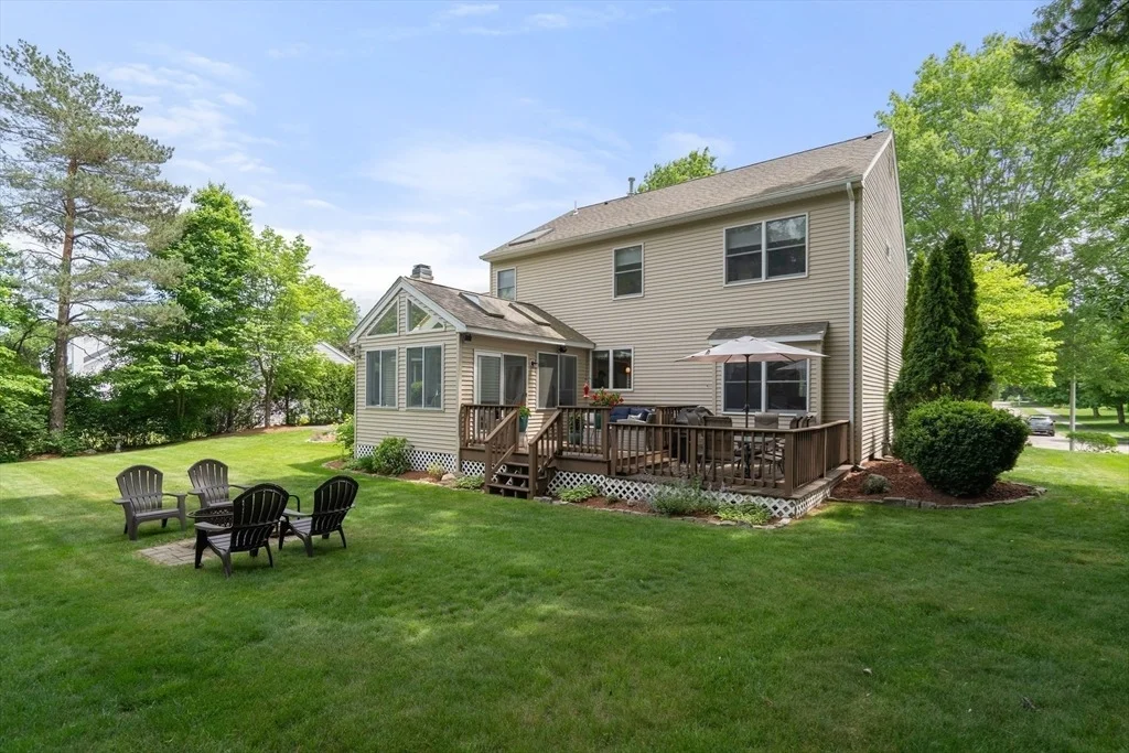 Photo of 15 Winthrop Dr.