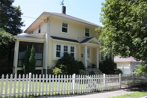 Photo of 143 Everett Street