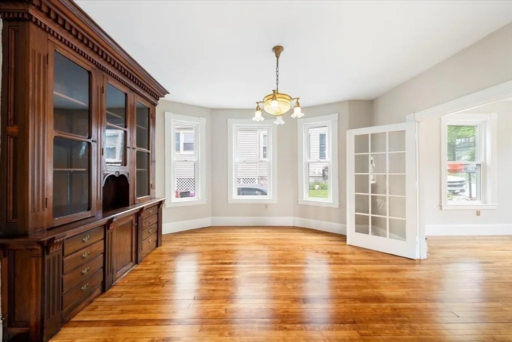 Photo of 261 Third St