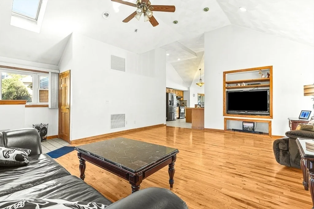 Photo of 1 Ludlow Ave