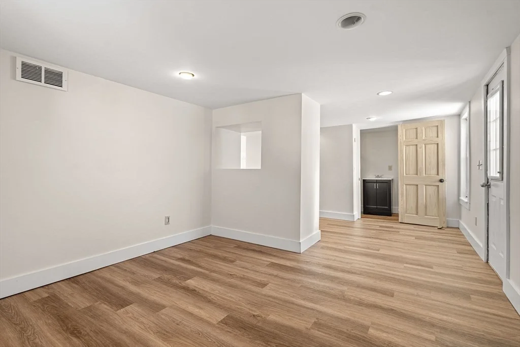 Photo of 15 Mount Vernon St
