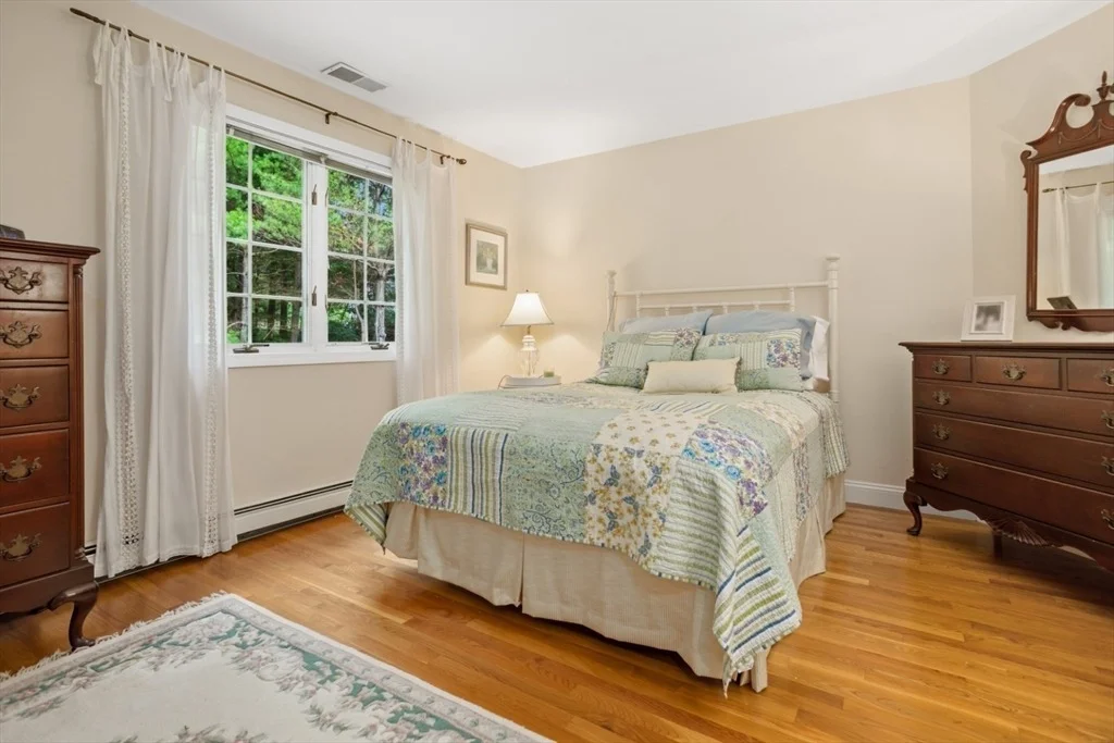 Photo of 105 Flint Farm Rd
