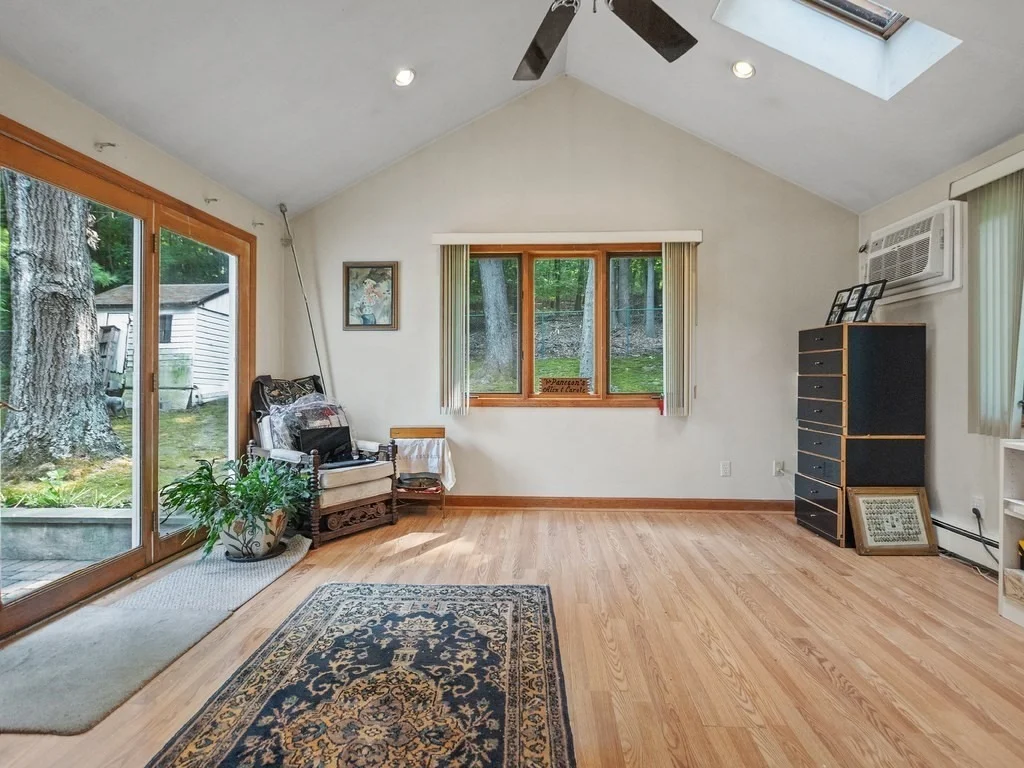 Photo of 124 Sibley Road