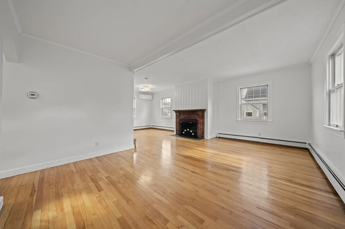 Photo of 11 Sendick Rd