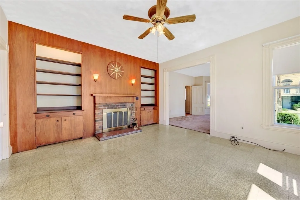 Photo of 337 Maple St
