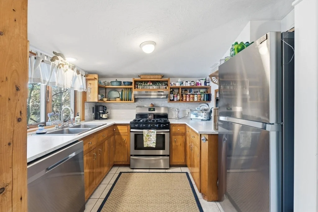 Photo of 44 Oak Pl