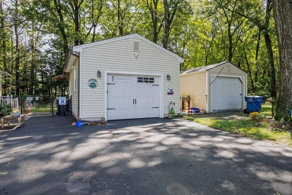 Photo of 64 Brigham Rd