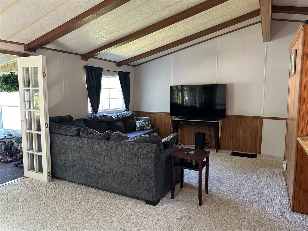 Photo of 30 Earl Dr.