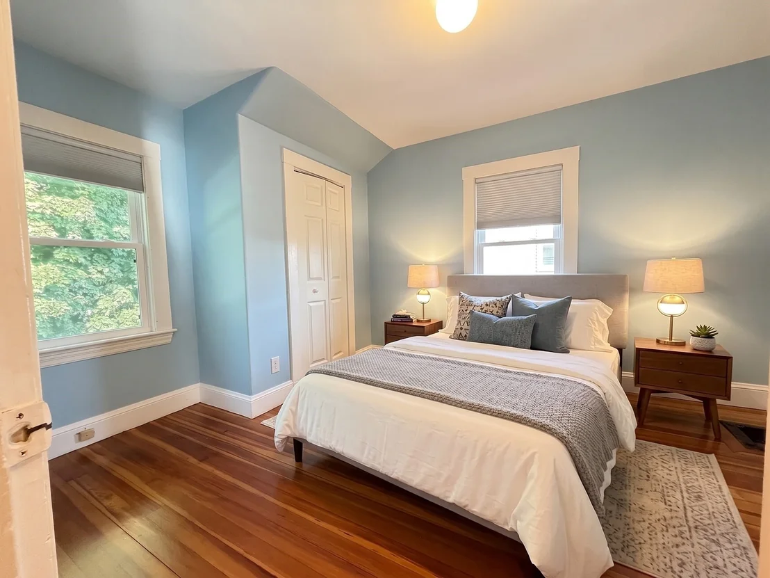 Photo of 17 Russell Rd
