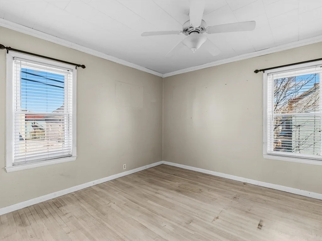 Photo of 430 William St.