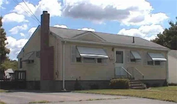 Photo of 2 Park Dr. Ext.