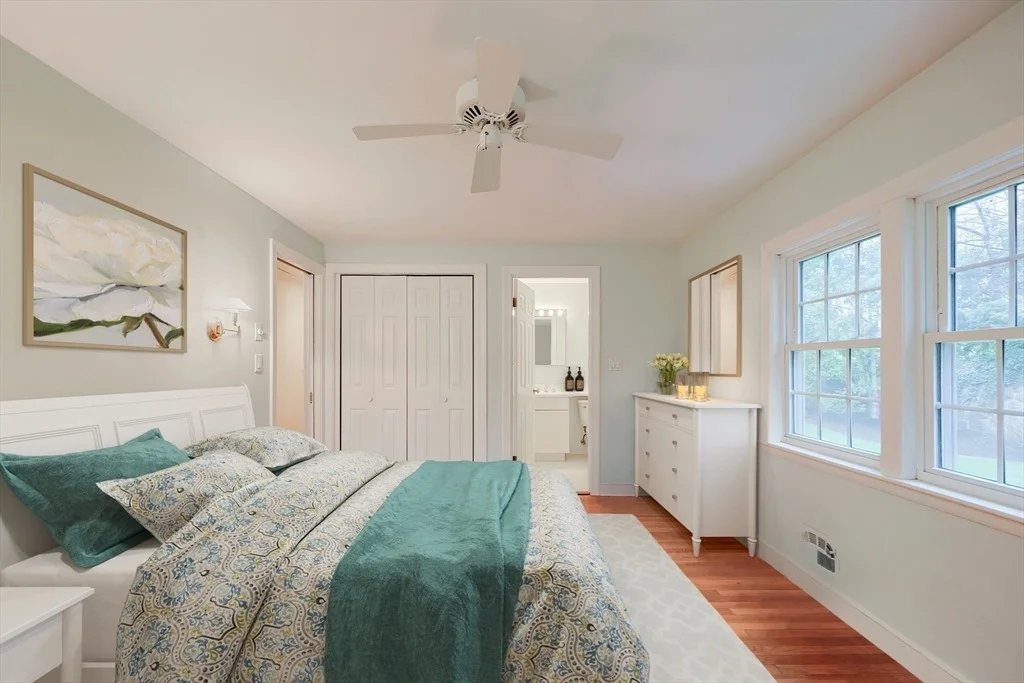 Photo of 35 Windemere Rd