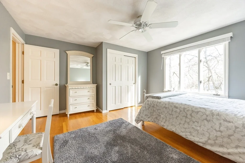 Photo of 11 Garry Dr