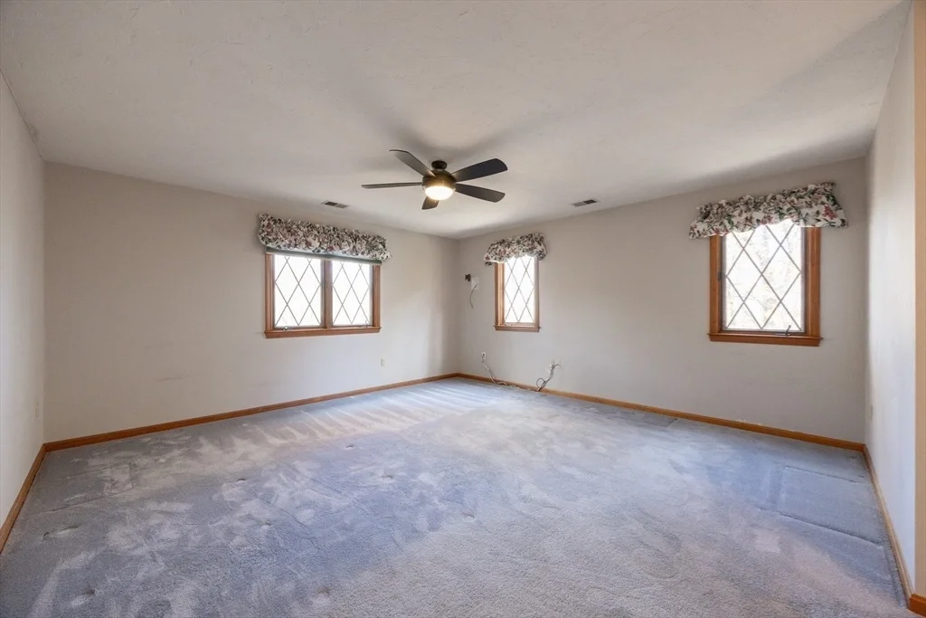 Photo of 16 Oak Tree Drive