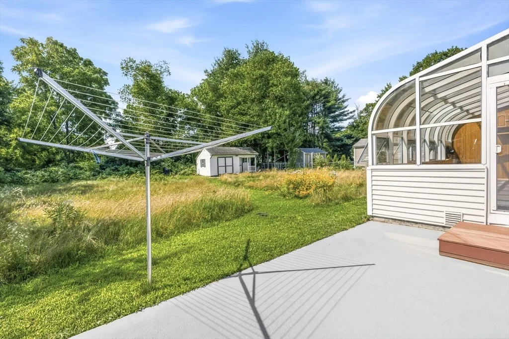Photo of 8 Richardson Cir