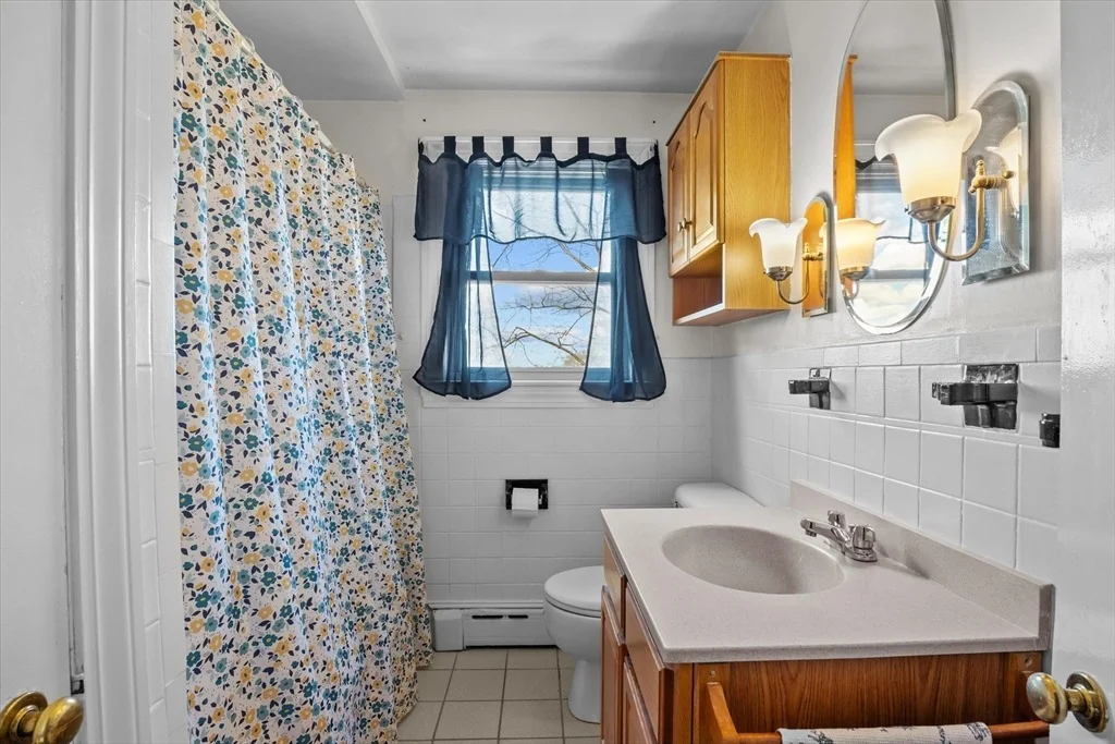 Photo of 535 High St