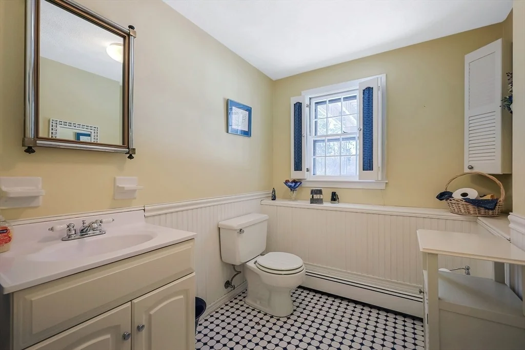Photo of 3 Vaillencourt Dr