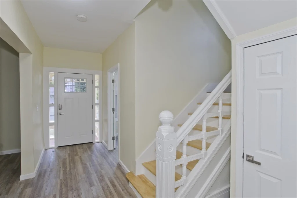 Photo of 205 St James Ave