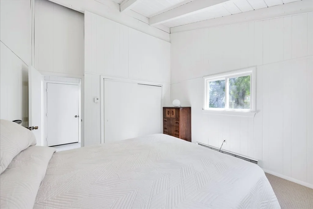 Photo of 128 Whippoorwill Cir