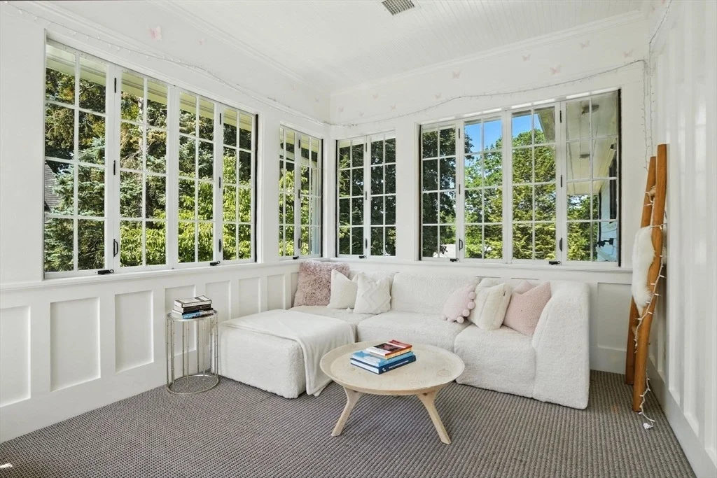 Photo of 15 Winthrop Road
