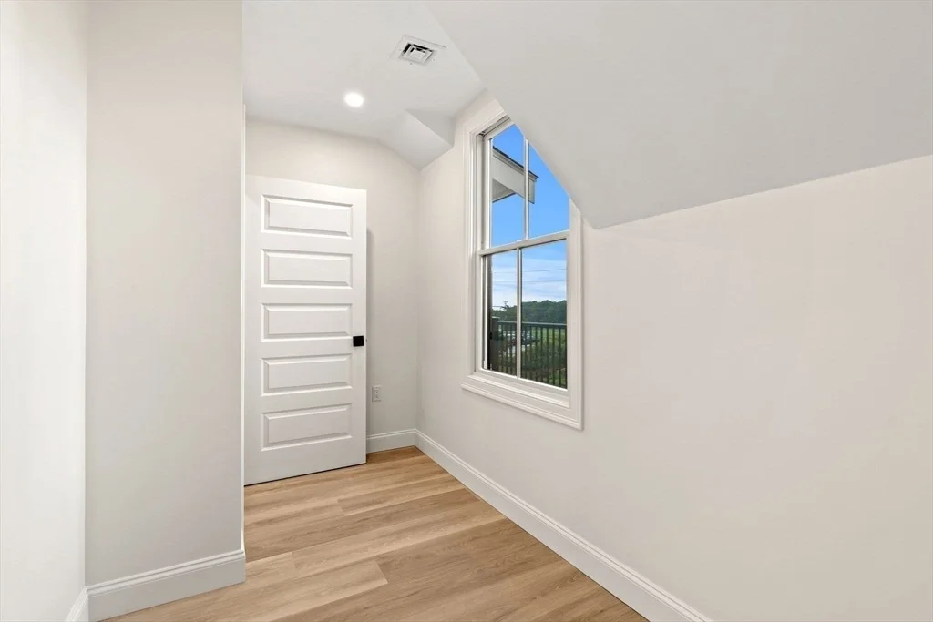 Photo of 45 Beach Road