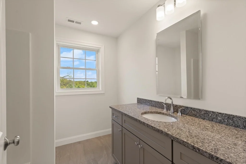 Photo of 66 3 Parish Rd