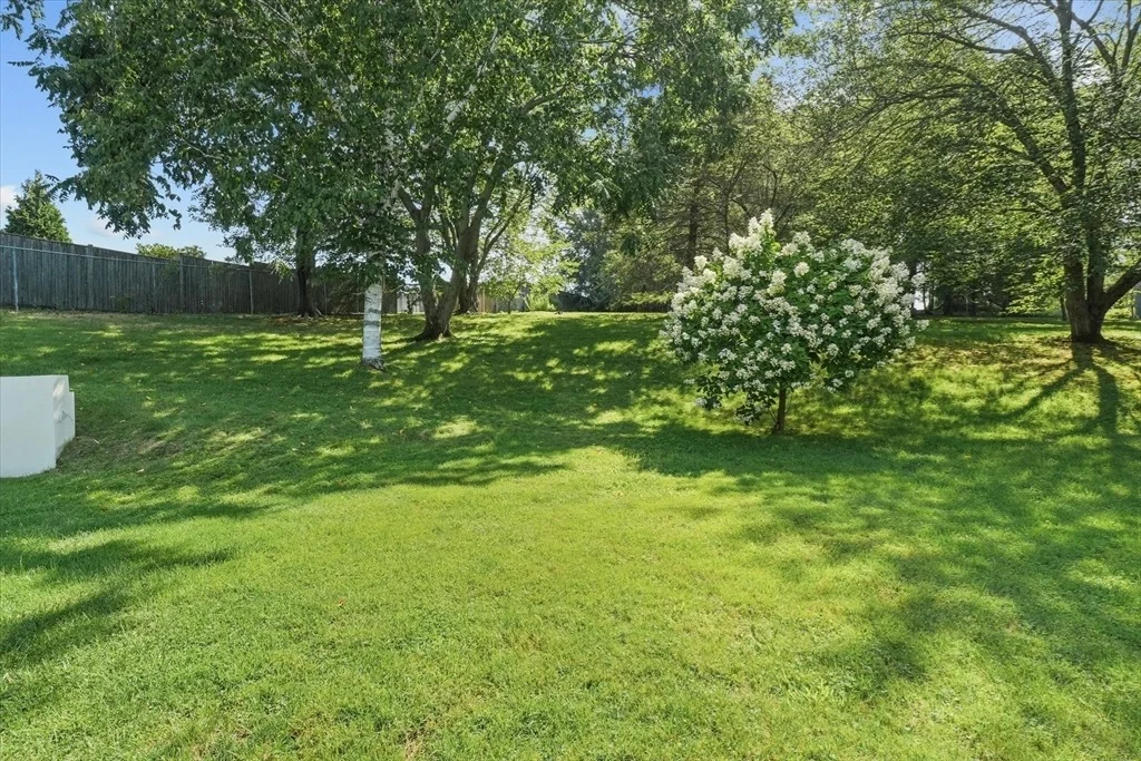 Photo of 85 Rosewood Dr