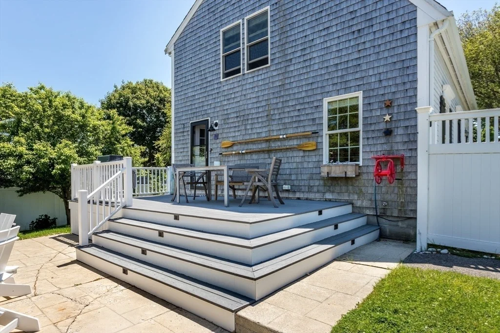 Photo of 1146 Ferry St