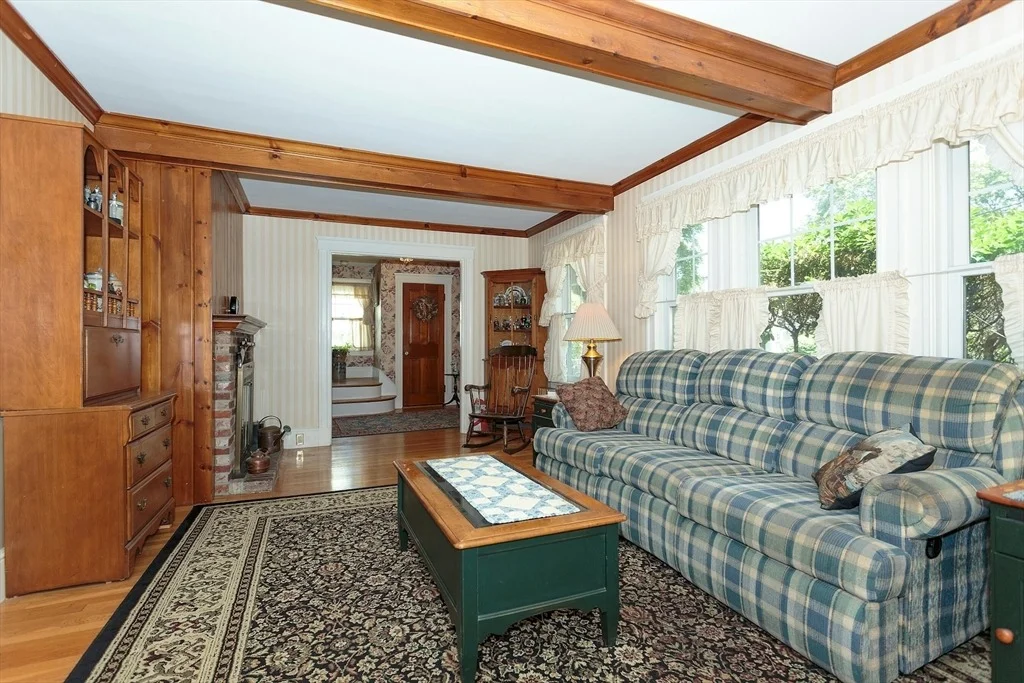 Photo of 70 Woodside Road
