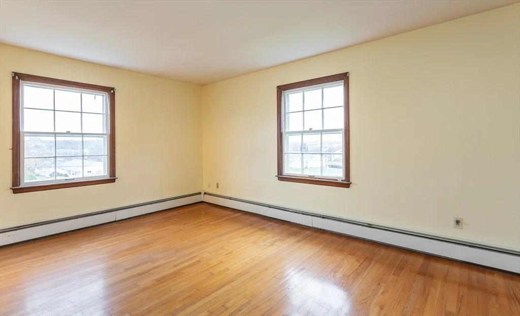 Photo of 105 Cornhill Rd