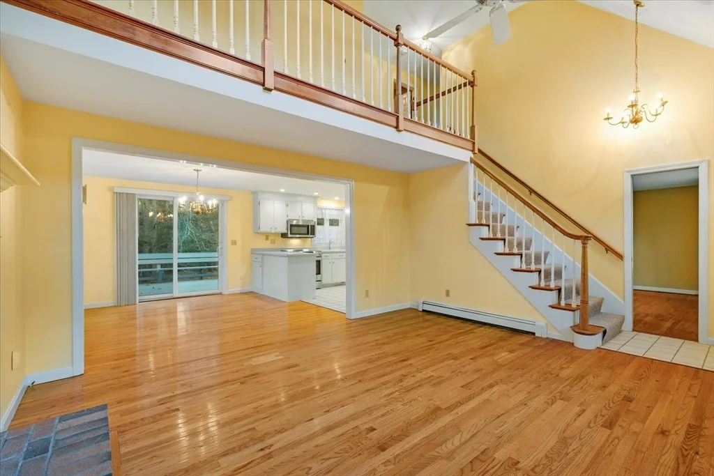 Photo of 28 Peacock Dr