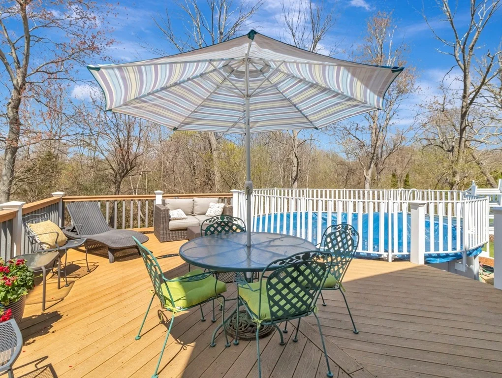 Photo of 15 Riverside Dr