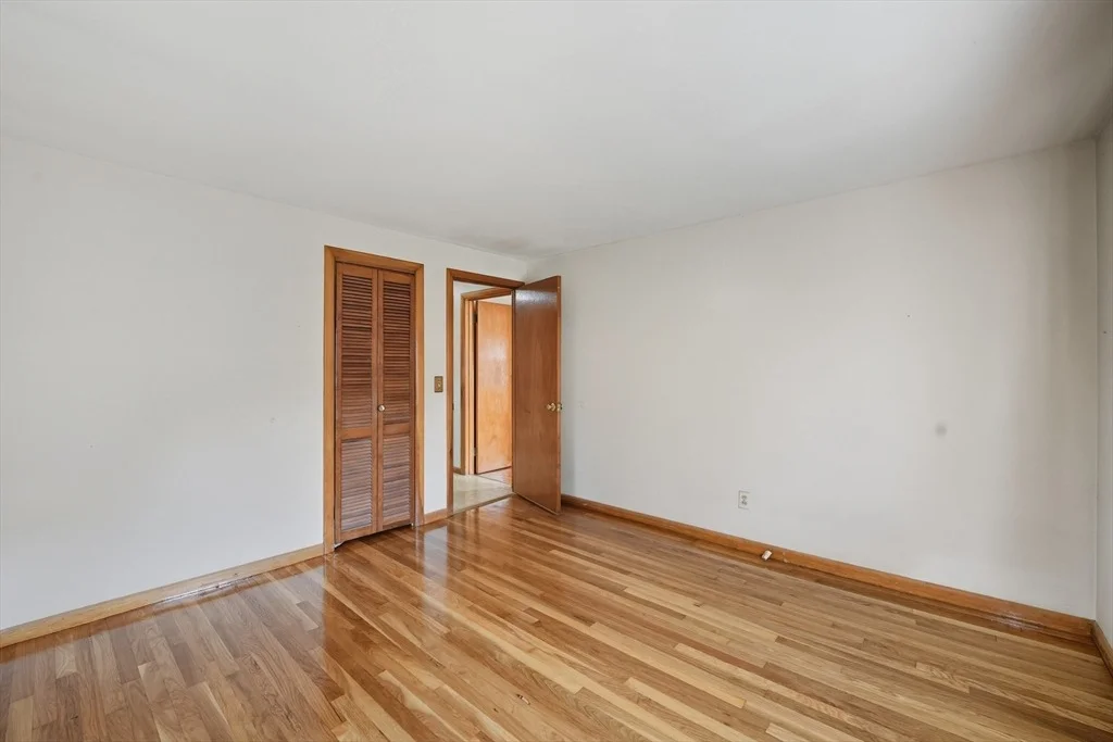Photo of 69 Beveridge Blvd