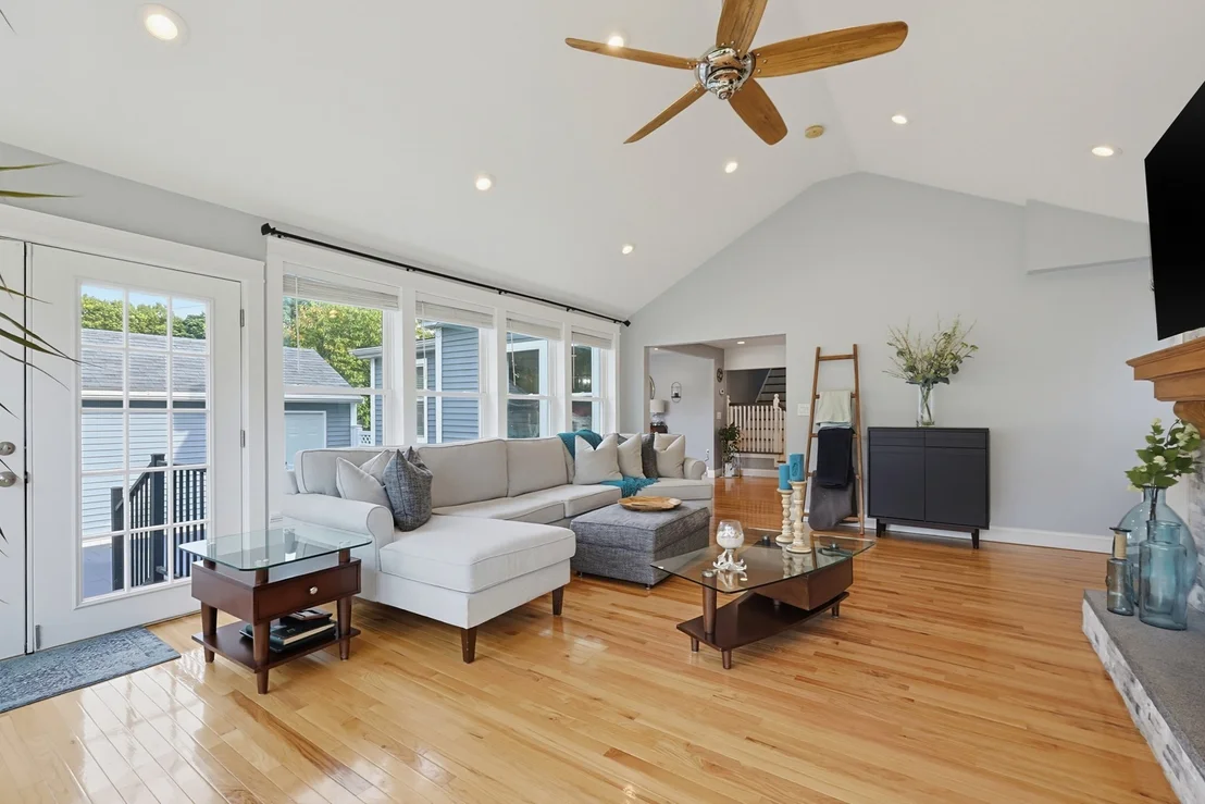 Photo of 38 Dexter Ave.