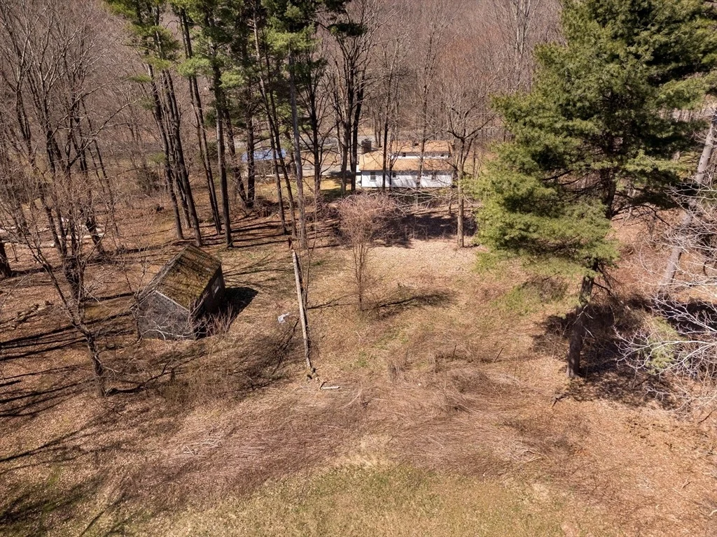Photo of 40 Warren Rd