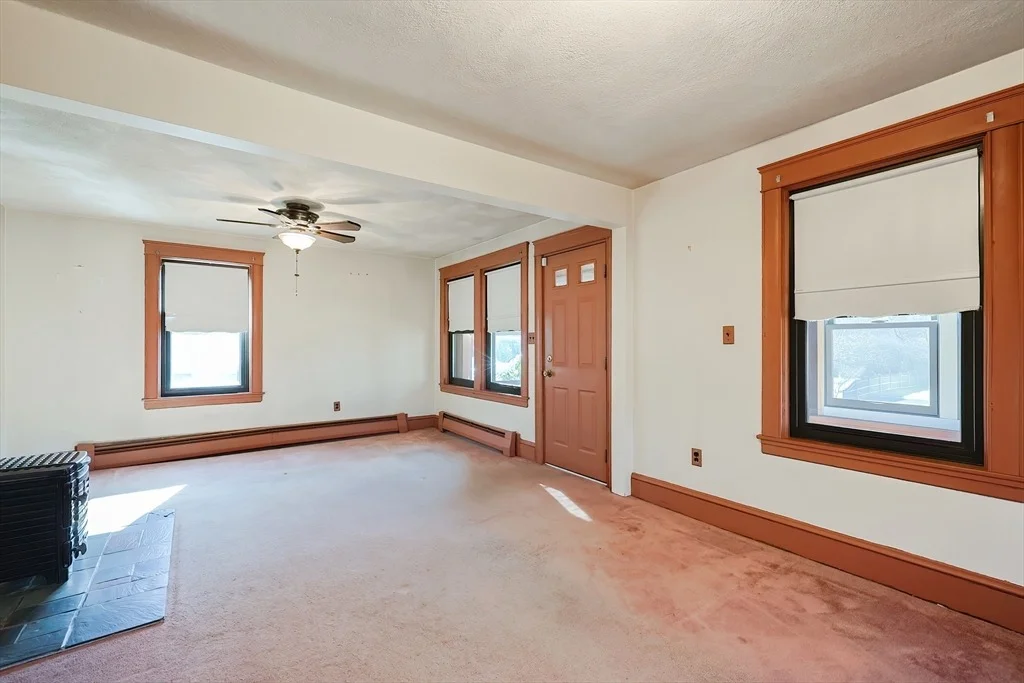 Photo of 940 Read St.