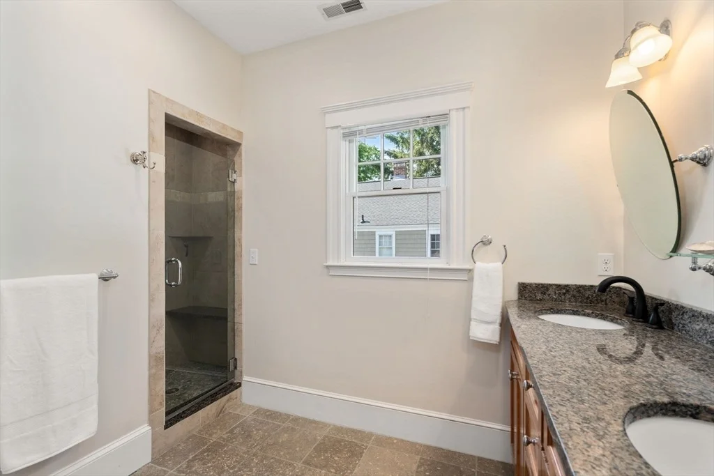 Photo of 19 Mayo Avenue