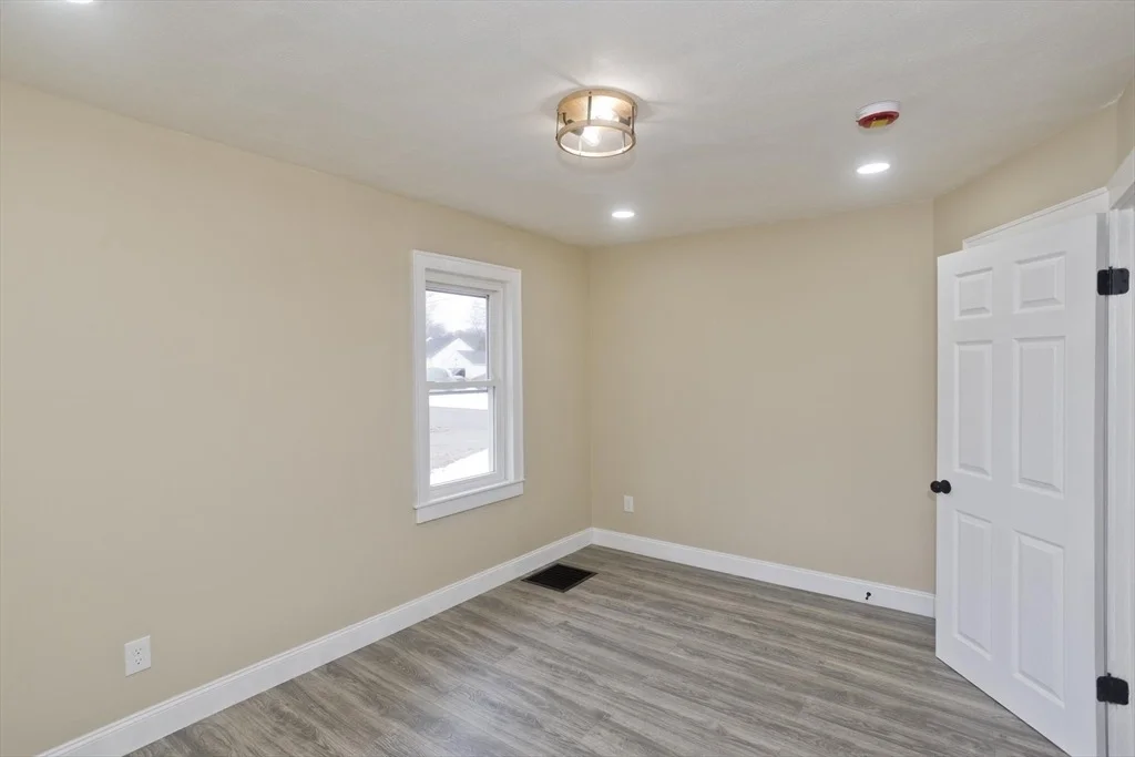 Photo of 1709 Memorial Dr