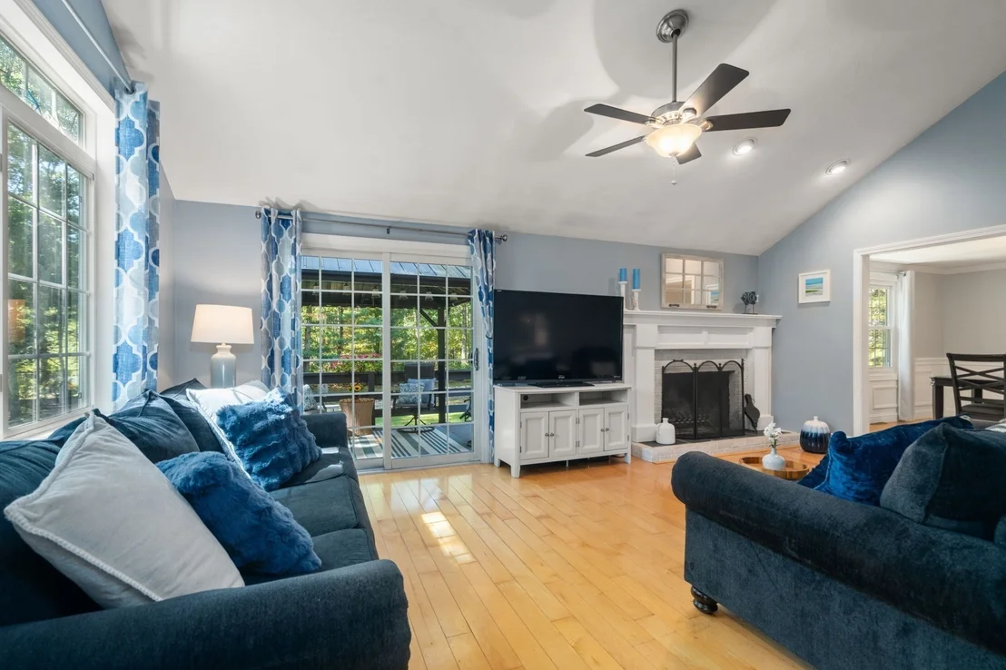 Photo of 20 Wexford Dr